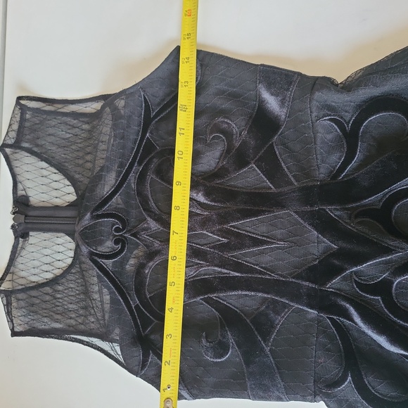 BCBGMaxazria velvet tulle Midi dress sz-0 nwt - Picture 7 of 10